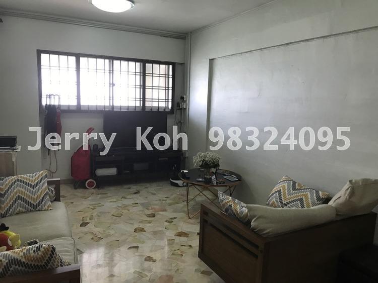 Blk 208 Bukit Batok Street 21 (Bukit Batok), HDB 3 Rooms #157363532